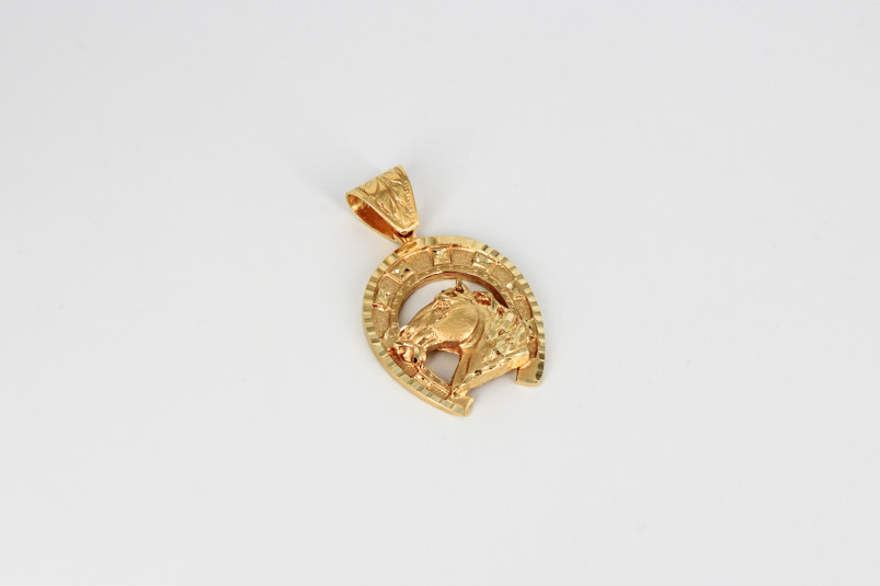 Colgante de oro de 18k. de segunda mano. Joyería de ocasión | ROYALHYSTERIA