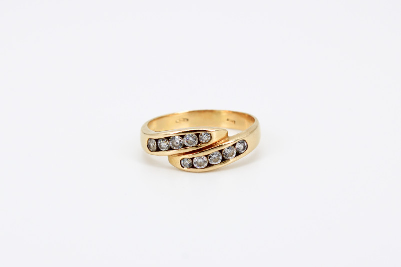 Anillo de oro de 18k. de segunda mano. Joyería de ocasión | ROYALHYSTERIA