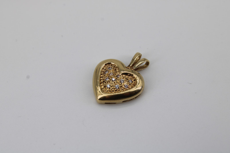 Colgante de oro de 18k. de segunda mano. Joyería de ocasión | ROYALHYSTERIA