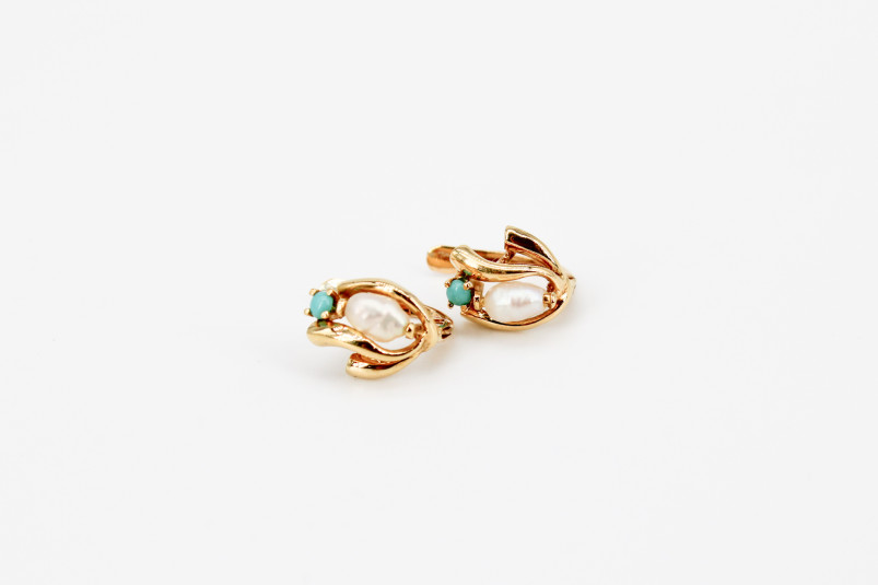 Pendiente de oro de 18k. de segunda mano. Joyería de ocasión | ROYALHYSTERIA