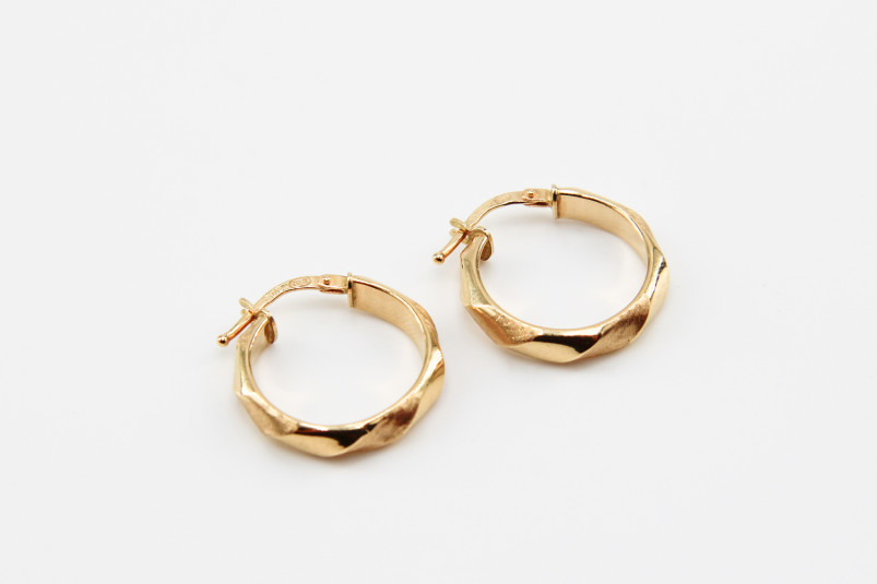 Aro de oro de 18k. de segunda mano. Joyería de ocasión | ROYALHYSTERIA