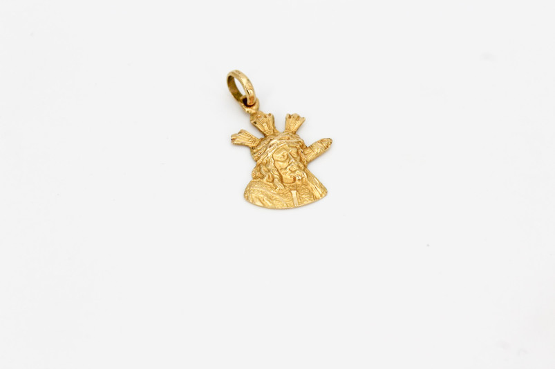 Colgante de oro de 18k. de segunda mano. Joyería de ocasión | ROYALHYSTERIA