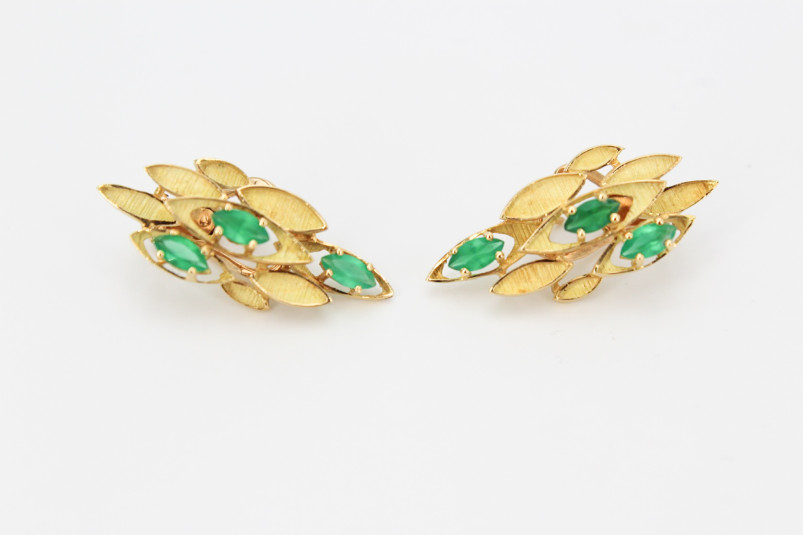 Pendiente de oro de 18k. de segunda mano. Joyería de ocasión | ROYALHYSTERIA