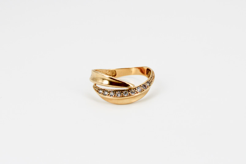 Anillo de oro de 18k. de segunda mano. Joyería de ocasión | ROYALHYSTERIA