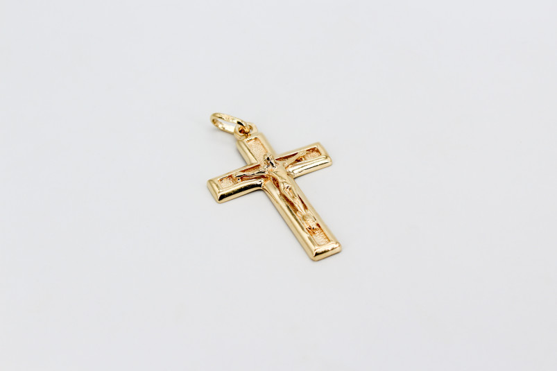 Cruz de oro de 18k. de segunda mano. Joyería de ocasión | ROYALHYSTERIA