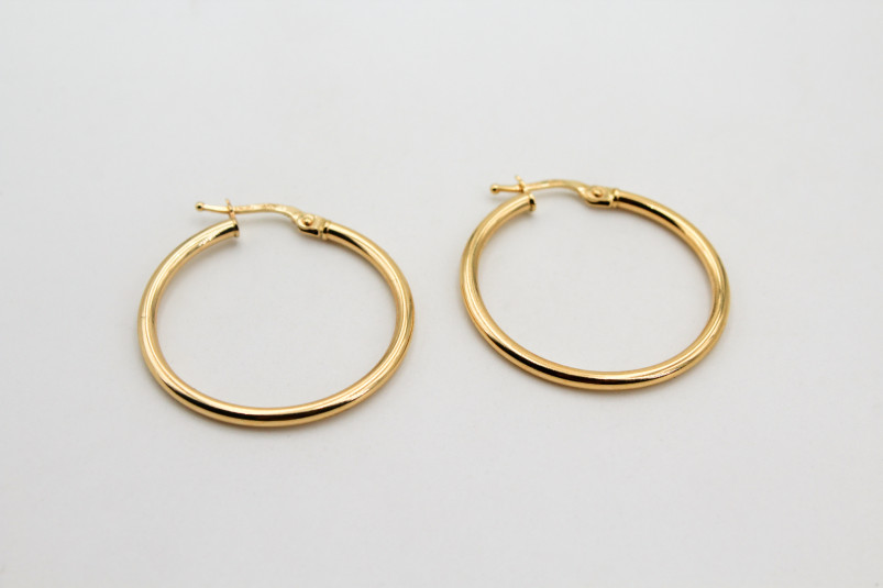 Aro de oro de 18k. de segunda mano. Joyería de ocasión | ROYALHYSTERIA