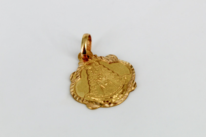 Medalla de oro de 18k. de segunda mano. Joyería de ocasión | ROYALHYSTERIA