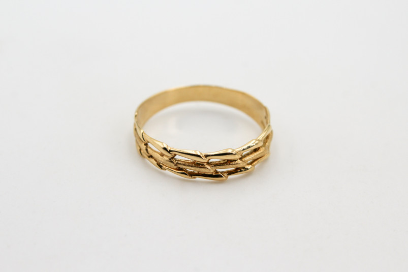 Anillo de oro de 18k. de segunda mano. Joyería de ocasión | ROYALHYSTERIA