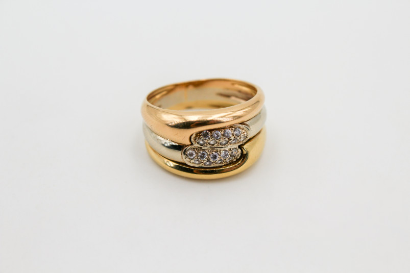 Anillo de oro combinado de 18k. de segunda mano. Joyería de ocasión | ROYALHYSTERIA