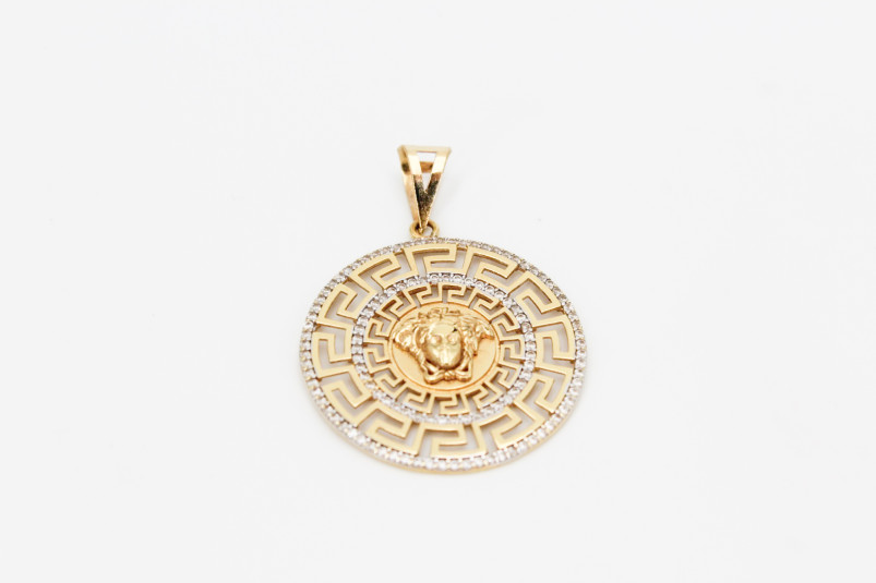 Colgante de oro de 18k. de segunda mano. Joyería de ocasión | ROYALHYSTERIA