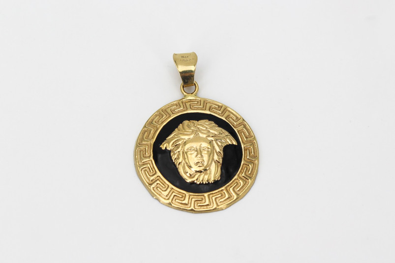 Colgante de oro de 18k. de segunda mano. Joyería de ocasión | ROYALHYSTERIA