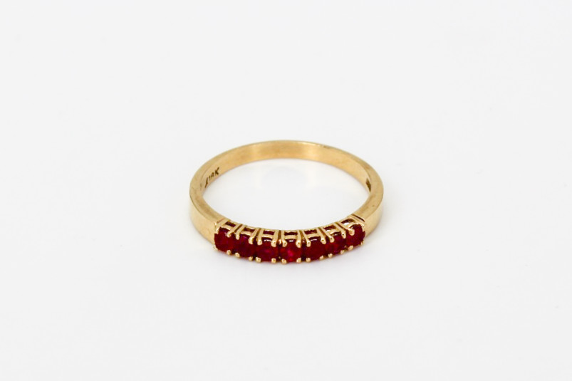 Anillo de oro de 18k. de segunda mano. Joyería de ocasión | ROYALHYSTERIA