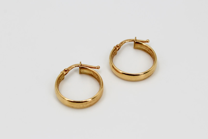 Aro de oro de 18k. de segunda mano. Joyería de ocasión | ROYALHYSTERIA