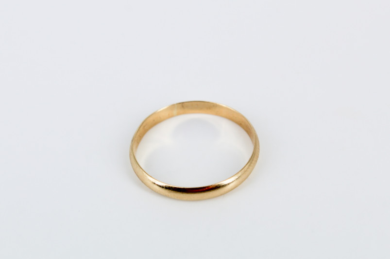 Alianza de oro de 18k. de segunda mano. Joyería de ocasión | ROYALHYSTERIA