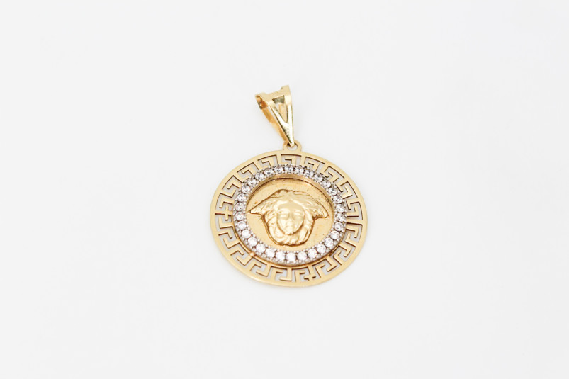Colgante de oro de 18k. de segunda mano. Joyería de ocasión | ROYALHYSTERIA