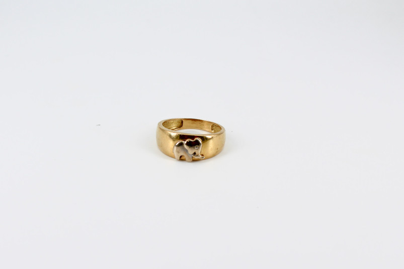 Anillo de oro de 18k. de segunda mano. Joyería de ocasión | ROYALHYSTERIA