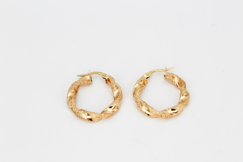 Aro de oro de 18k. de segunda mano. Joyería de ocasión | ROYALHYSTERIA