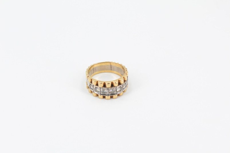 Anillo de oro de 18k. de segunda mano. Joyería de ocasión | ROYALHYSTERIA