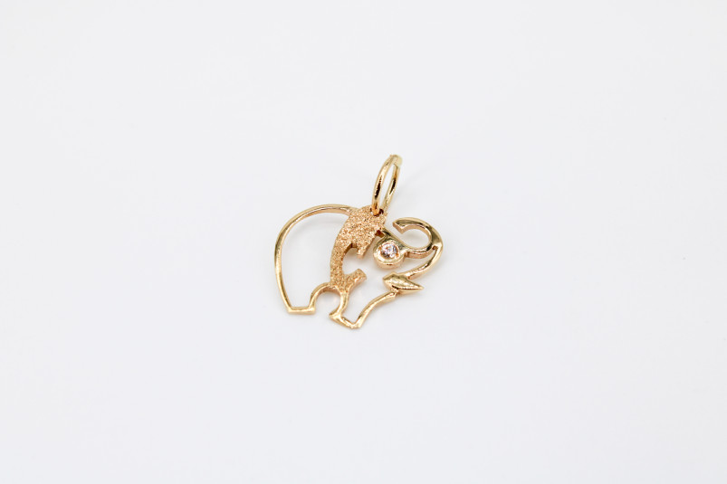 Colgante de oro de 18k. de segunda mano. Joyería de ocasión | ROYALHYSTERIA