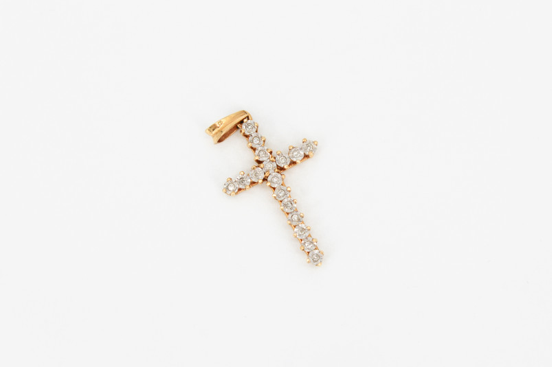 Cruz de oro de 18k. de segunda mano. Joyería de ocasión | ROYALHYSTERIA