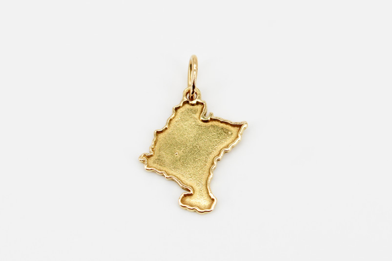 Colgante de oro de 18k. de segunda mano. Joyería de ocasión | ROYALHYSTERIA
