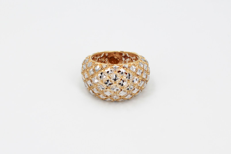 Anillo de oro combinado de 18k. de segunda mano. Joyería de ocasión | ROYALHYSTERIA