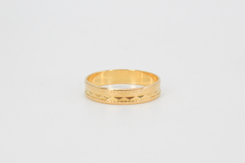 Alianza de oro de 18k. de segunda mano. Joyería de ocasión | ROYALHYSTERIA