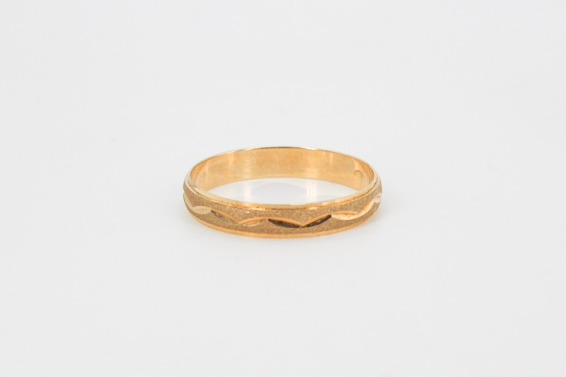 Alianza de oro de 18k. de segunda mano. Joyería de ocasión | ROYALHYSTERIA
