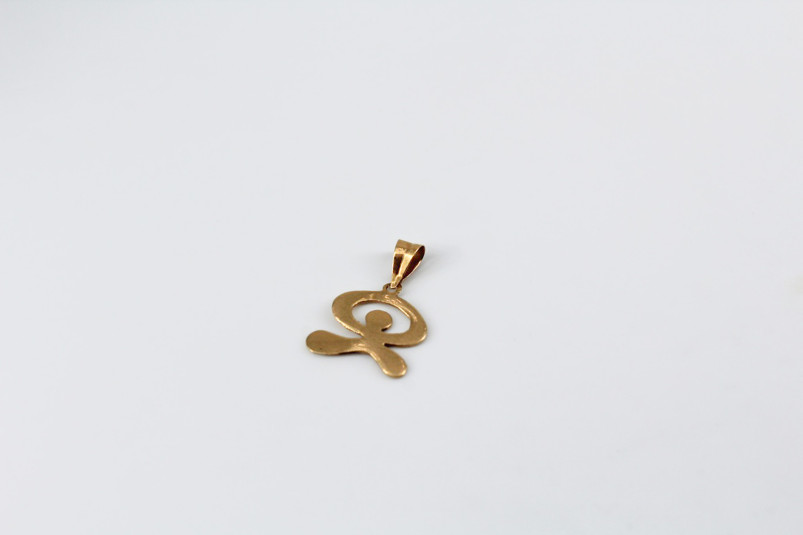 Colgante de oro de 18k. de segunda mano. Joyería de ocasión | ROYALHYSTERIA