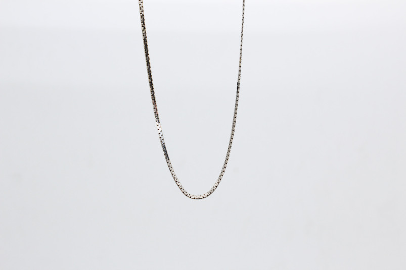 Cadena de oro blanco de 18k. de segunda mano. Joyería de ocasión | ROYALHYSTERIA